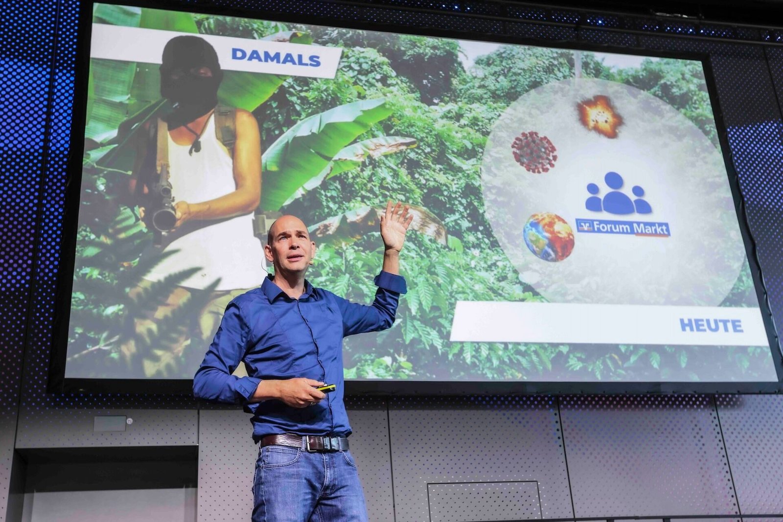 Marc Wallert beim Impulsvortrag als Keynote Speaker